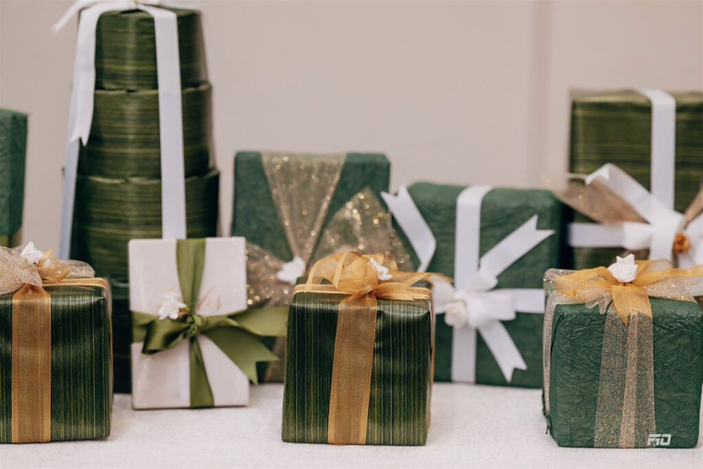 The bridal gifts presented by the groom to the bride