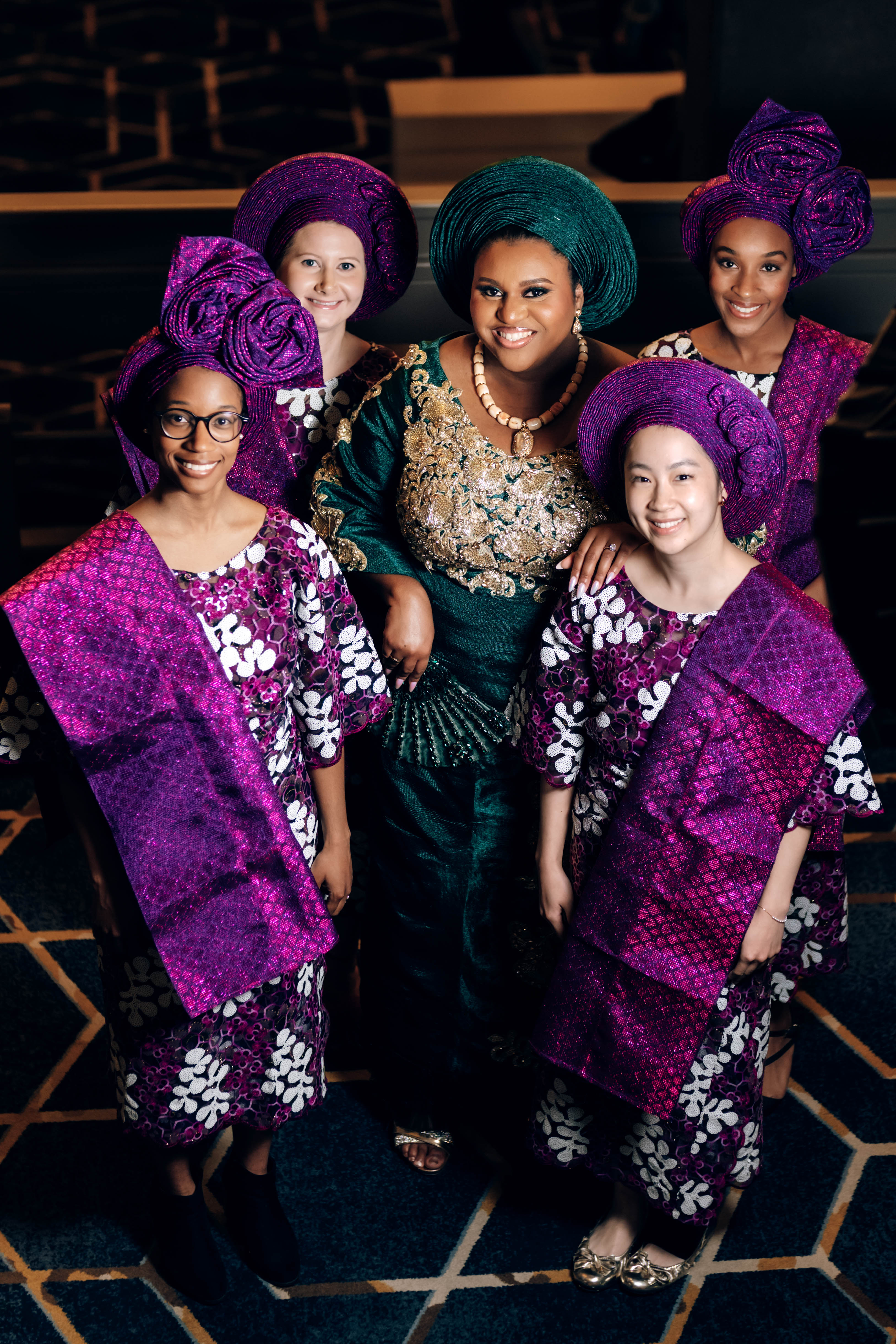 A bride and her bridesmaids in yoruba traditional attire
